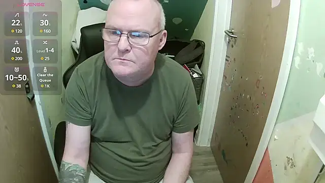 Snapshot of FriendlyDave chatting on March 2025 01:41:01 PM FriendlyDave online show from March 2025 01:41:01 PM