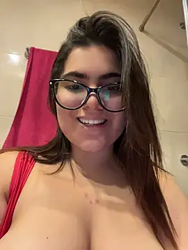 Snapshot of Valenhill@xh chatting on August 2026 04:25:01 AM Valenhillxh online show from August 2026 04:25:01 AM