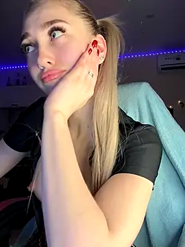 Good  Girl  online show from September 2025 06:35:02 PM