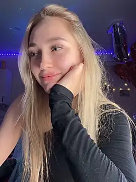 Good  Girl  online show from December 2025 06:23:01 PM