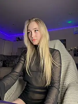 Snapshot of Good__Girl_ chatting on March 2026 04:46:01 PM Good Girl online show from March 2026 04:46:01 PM