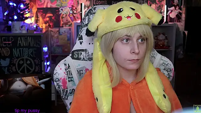 ShiroiFubuki online show from February 2025 05:26:02 PM