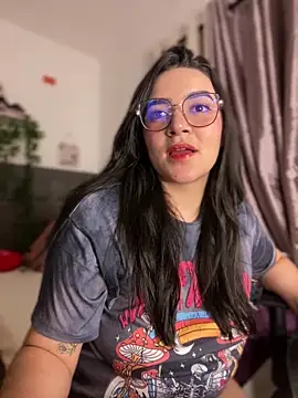 Lia flowers online show from February 2025 02:04:02 AM