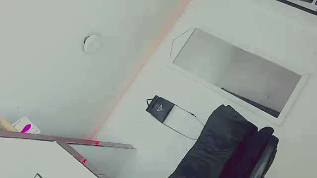 Snapshot of candy_kendall chatting on February 2025 09:25:02 PM candy kendall online show from February 2025 09:25:02 PM