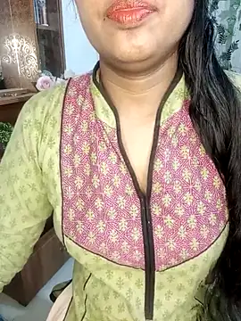 Snapshot of esita_1212 chatting on March 2025 02:23:02 PM esita 1212 online show from March 2025 02:23:02 PM