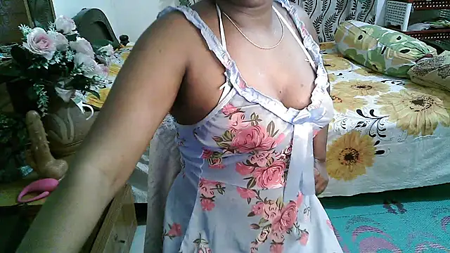 Snapshot of esita_1212 chatting on March 2025 02:53:02 PM esita 1212 online show from March 2025 02:53:02 PM