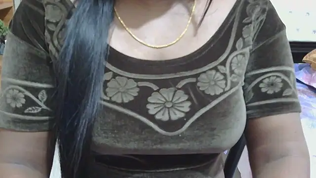 Snapshot of esita_1212 chatting on April 2026 02:23:02 AM esita 1212 online show from April 2026 02:23:02 AM