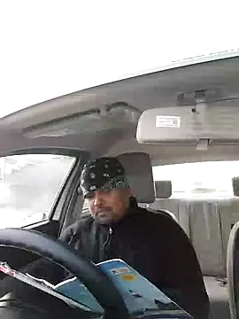 Snapshot of Dick_6inches chatting on January 2025 03:15:01 AM Dick 6inches online show from January 2025 03:15:01 AM