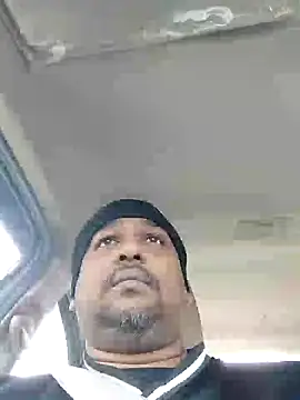 Snapshot of Dick_6inches chatting on January 2025 03:45:02 AM Dick 6inches online show from January 2025 03:45:02 AM