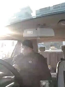 Snapshot of Dick_6inches chatting on January 2025 03:04:02 AM Dick 6inches online show from January 2025 03:04:02 AM