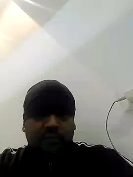 Snapshot of Dick_6inches chatting on February 2025 02:37:01 PM Dick 6inches online show from February 2025 02:37:01 PM