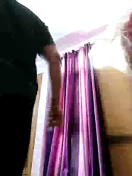 Snapshot of Dick_6inches chatting on February 2025 06:19:01 AM Dick 6inches online show from February 2025 06:19:01 AM