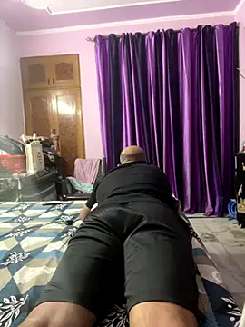 Snapshot of Dick_6inches chatting on October 2025 01:07:01 PM Dick 6inches online show from October 2025 01:07:01 PM