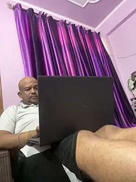 Snapshot of Dick_6inches chatting on October 2025 01:39:02 AM Dick 6inches online show from October 2025 01:39:02 AM