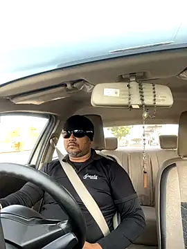 Snapshot of Dick_6inches chatting on October 2025 04:26:01 AM Dick 6inches online show from October 2025 04:26:01 AM