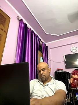 Snapshot of Dick_6inches chatting on November 2025 03:46:01 PM Dick 6inches online show from November 2025 03:46:01 PM