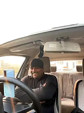 Snapshot of Dick_6inches chatting on November 2025 02:34:02 AM Dick 6inches online show from November 2025 02:34:02 AM