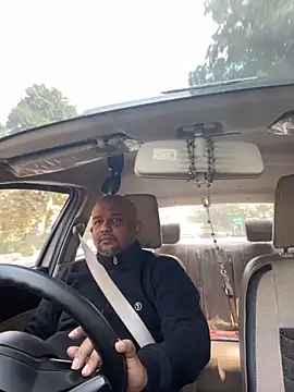 Snapshot of Dick_6inches chatting on December 2025 06:29:02 AM Dick 6inches online show from December 2025 06:29:02 AM