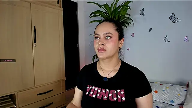 Snapshot of VICTORIABLACK_@xh chatting on April 2026 07:31:02 PM VICTORIABLACK xh online show from April 2026 07:31:02 PM