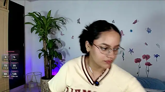 Snapshot of VICTORIABLACK_@xh chatting on May 2026 10:00:01 AM VICTORIABLACK xh online show from May 2026 10:00:01 AM