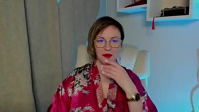 Snapshot of feliziaDesire chatting on May 2026 06:21:03 AM feliziaDesire online show from May 2026 06:21:03 AM