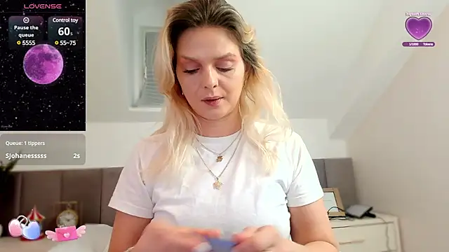 Snapshot of AshleyStorm_ chatting on January 2025 04:37:02 AM AshleyStorm online show from January 2025 04:37:02 AM