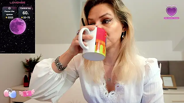 Snapshot of AshleyStorm_ chatting on January 2025 06:01:02 AM AshleyStorm online show from January 2025 06:01:02 AM