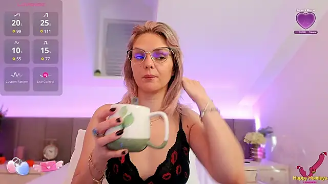 Snapshot of AshleyStorm_ chatting on November 2025 04:54:02 AM AshleyStorm online show from November 2025 04:54:02 AM