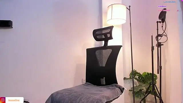 JesusOne online show from January 2025 05:27:01 AM