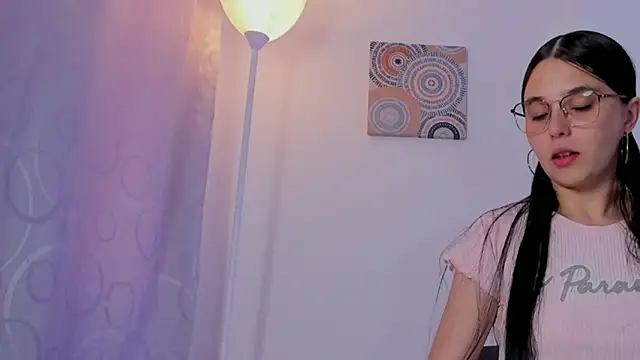 ice grace online show from March 2025 05:10:02 PM