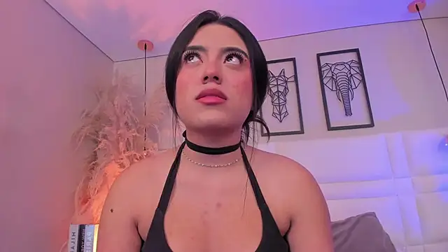 Rebeca jones online show from November 2025 12:18:01 PM