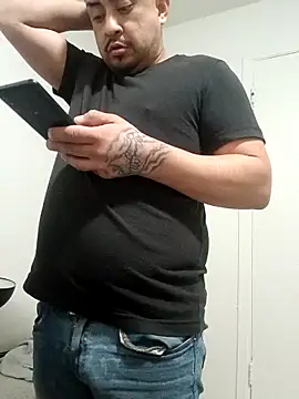 hungpenis210 online show from March 2026 04:20:01 PM