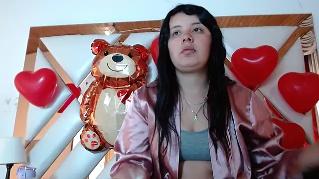 nathaly low1 online show from February 2026 12:56:02 PM