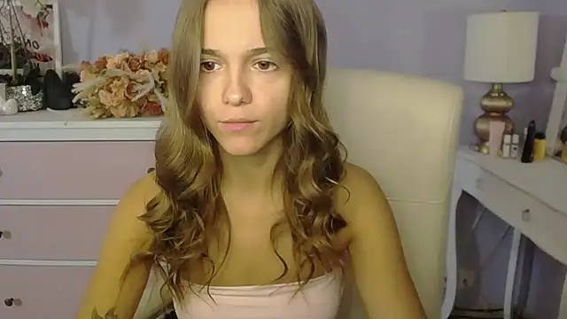 Snapshot of dirtyxEmily chatting on November 2025 07:49:01 AM dirtyxEmily online show from November 2025 07:49:01 AM