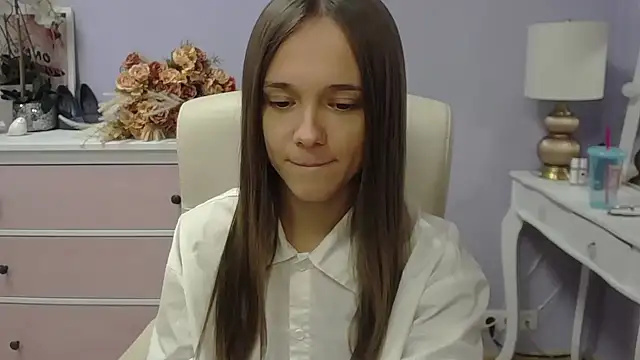 Snapshot of dirtyxEmily chatting on November 2025 08:46:02 AM dirtyxEmily online show from November 2025 08:46:02 AM