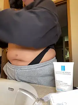 Snapshot of BustiBunny69 chatting on March 2026 07:15:01 AM BustiBunny69 online show from March 2026 07:15:01 AM