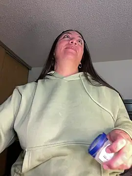 Snapshot of BustiBunny69 chatting on March 2026 02:37:01 AM BustiBunny69 online show from March 2026 02:37:01 AM