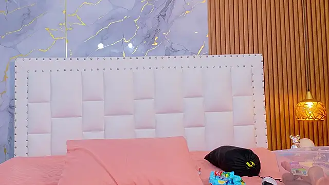 Snapshot of naughty_ebonyy chatting on September 2025 02:59:01 AM naughty ebonyy online show from September 2025 02:59:01 AM