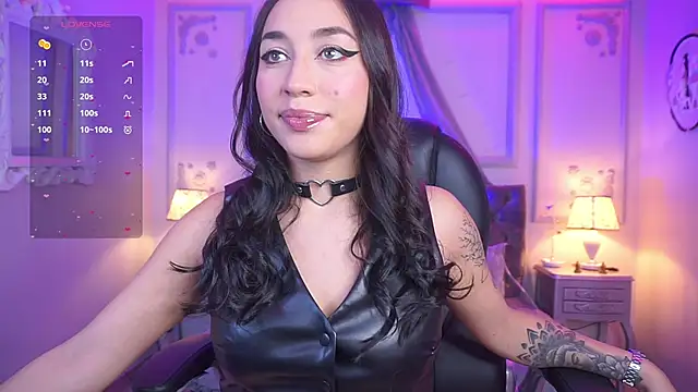 Snapshot of maggietime chatting on December 2024 08:36:02 PM maggietime online show from December 2024 08:36:02 PM