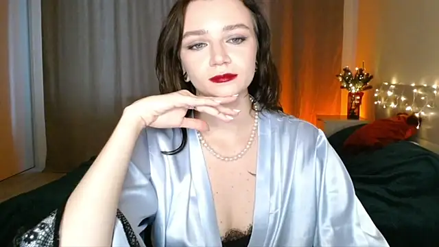 Snapshot of Shadow_Passion chatting on December 2024 07:48:01 AM Shadow Passion online show from December 2024 07:48:01 AM