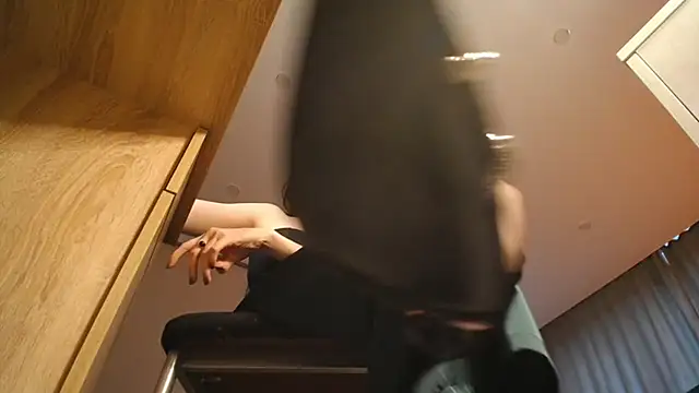 Snapshot of Shadow_Passion chatting on March 2025 10:52:02 AM Shadow Passion online show from March 2025 10:52:02 AM