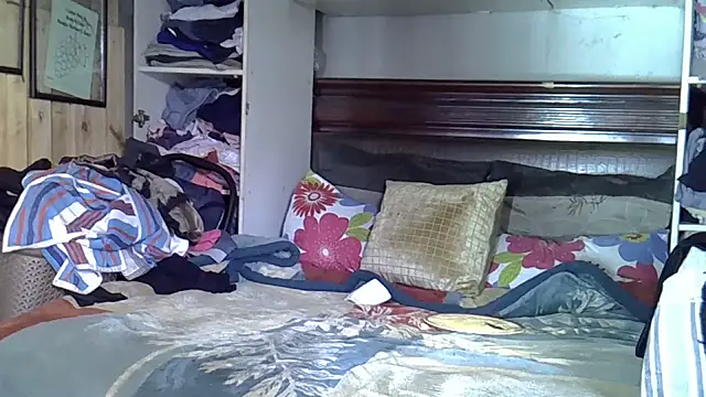 AddictiveAssCurves online show from February 2026 07:21:02 AM