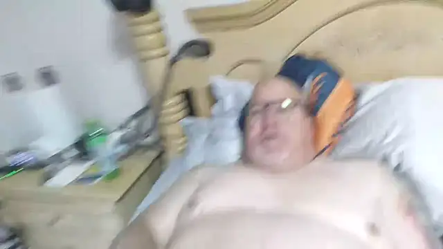 Bigbear0563 online show from March 2026 04:35:01 PM