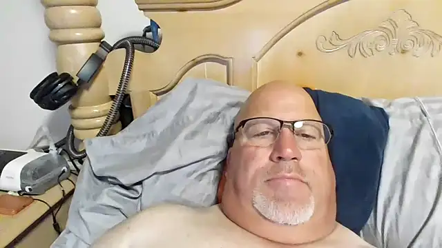 Bigbear0563 online show from June 2026 04:41:01 PM