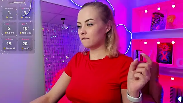 Snapshot of StephanieSweety chatting on March 2026 05:30:01 PM StephanieSweety online show from March 2026 05:30:01 PM