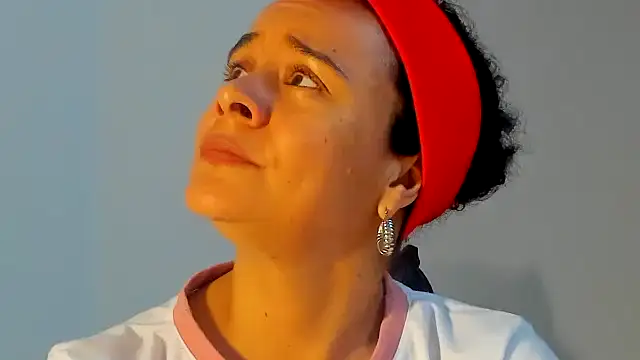 Snapshot of Sami_Hotie1 chatting on October 2025 11:33:01 PM Sami Hotie1 online show from October 2025 11:33:01 PM