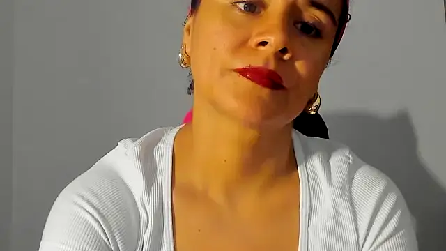 Snapshot of Sami_Hotie1 chatting on October 2025 09:11:01 PM Sami Hotie1 online show from October 2025 09:11:01 PM