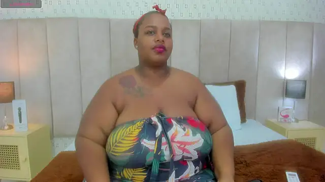 KiaraBrownn online show from February 2025 11:40:02 AM