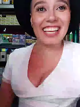 TamySweetness online show from January 2025 05:19:01 PM