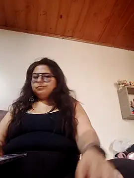 Snapshot of _lilith_heavy chatting on September 2025 06:21:01 PM lilith heavy online show from September 2025 06:21:01 PM